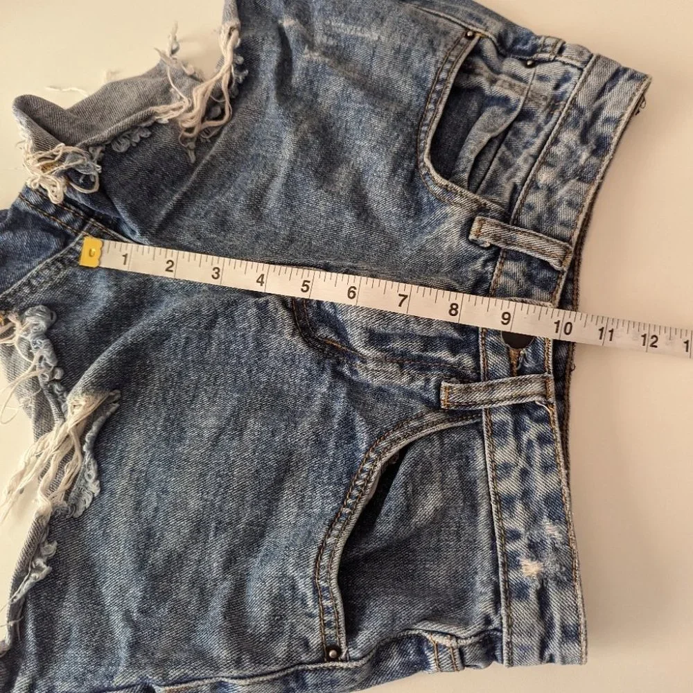 Alexander Wang Distressed Denim Cut Off Jean Shorts - Picture 7 of 10